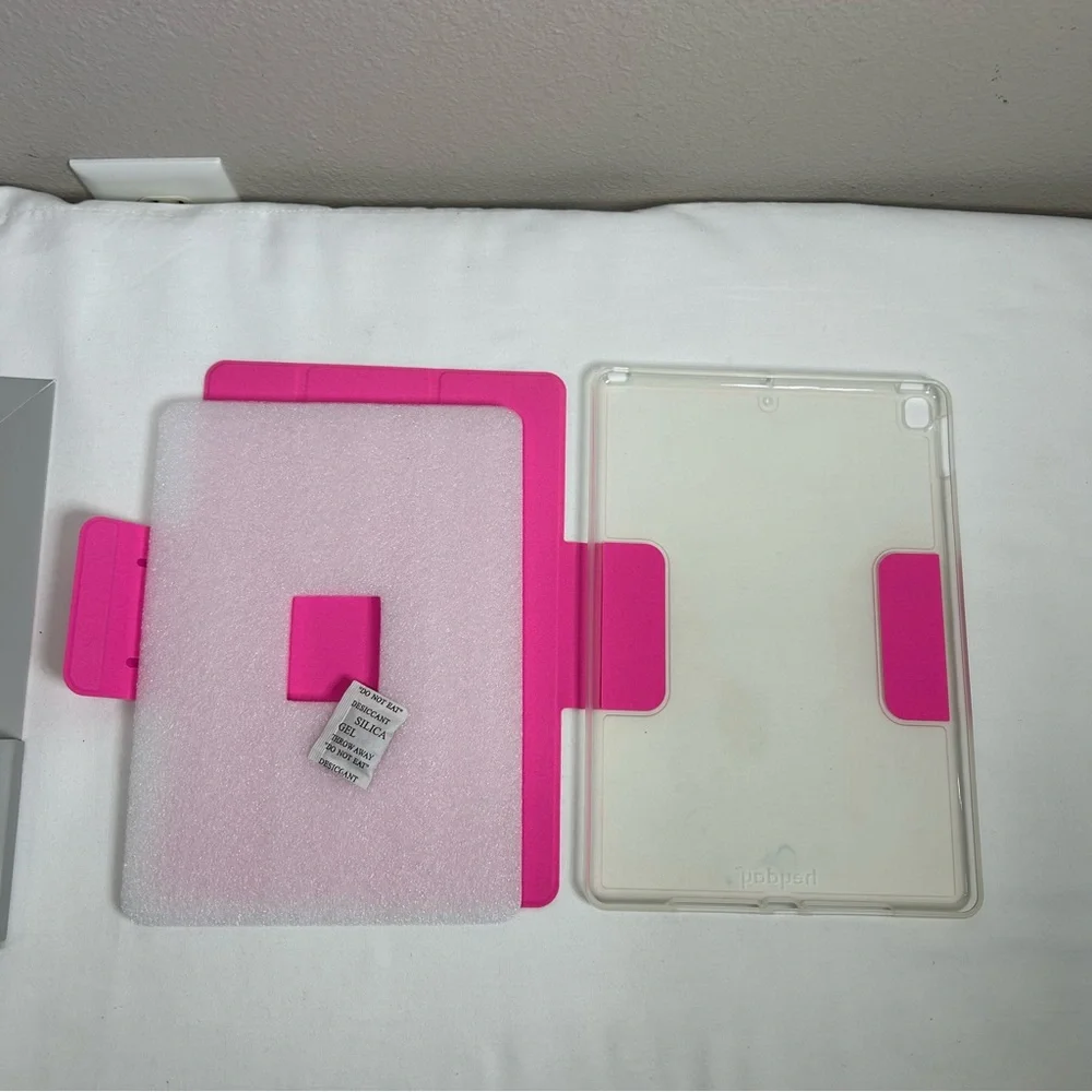 Apple iPad 10.2-inch and 10.5-Inch and Pencil Case - heyday™ Neon Pink
